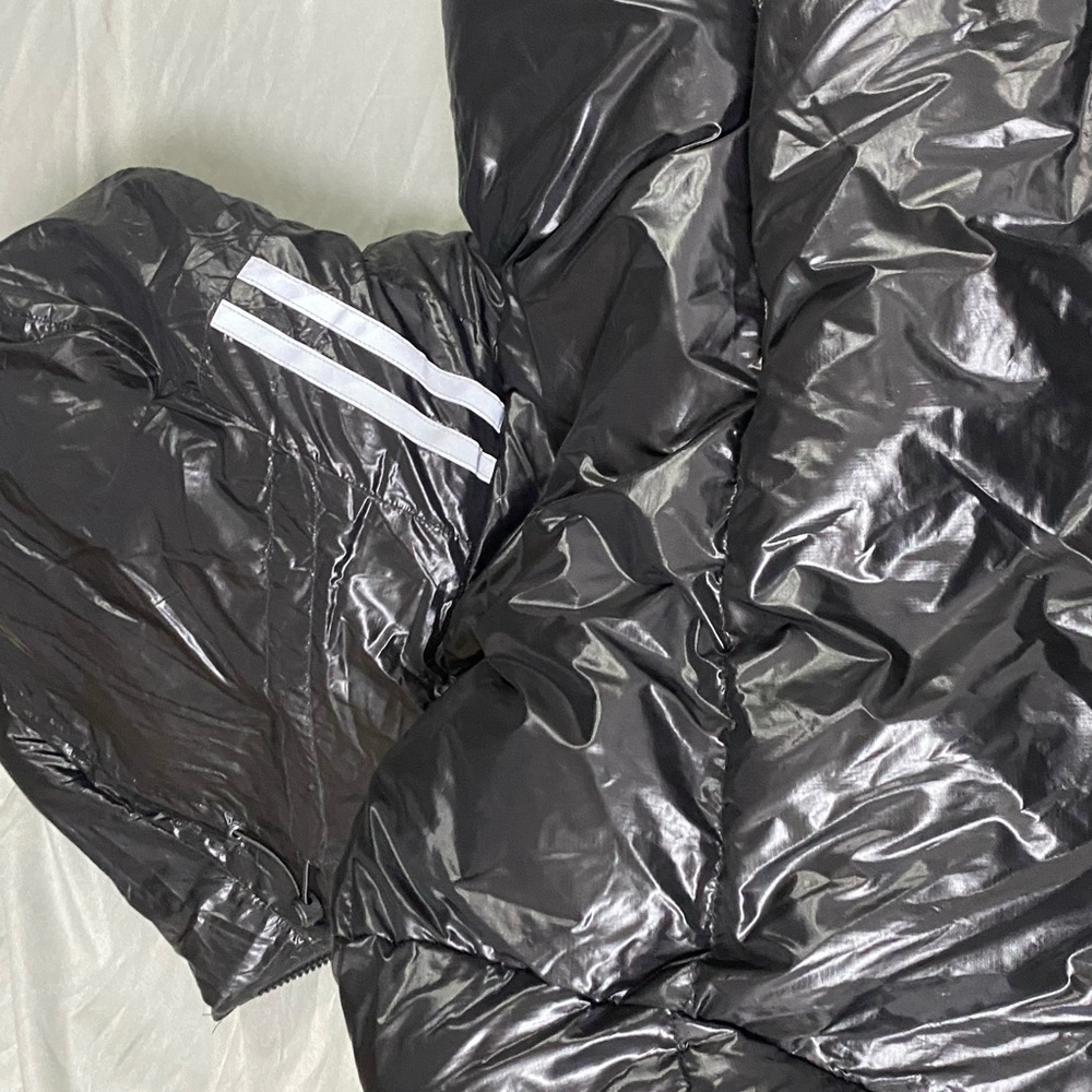 Men's Canada Goose Black Puffer Jacket - Picture 7 of 8